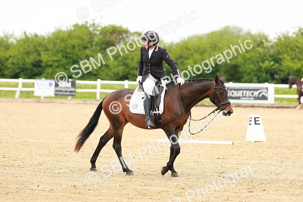 SBM_004964 - Class 15 - Novice 5