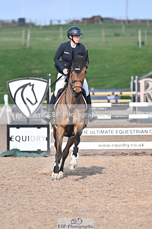 250326-150314-01270 - Cls 6 Foxhunter and 1.20m