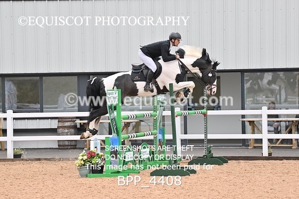 BPP_4408 - CLASS 5 WED Redpost Equestrian Senior Foxhunter/1.20m Open