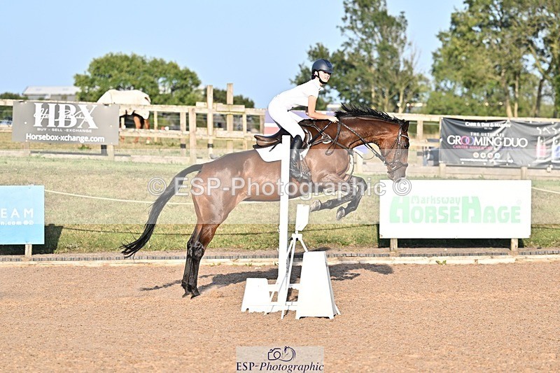 250812-190120-00520 - 1m and 1.10m