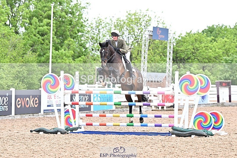 260520-140120-00733 - Cls 6 Foxhunter and 1.20m Open