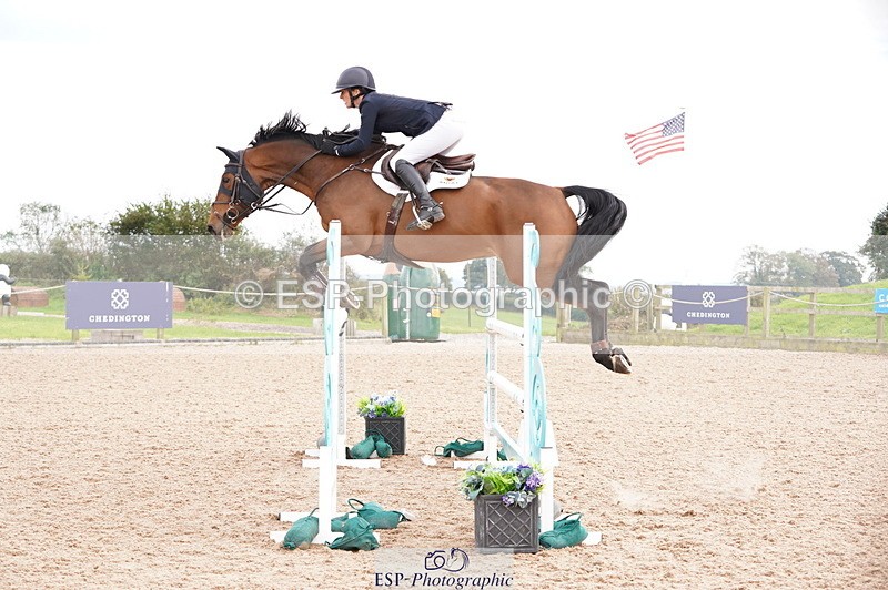 241004A-145218-00828 - Fri 04 Snr Fox & 1.20m Open