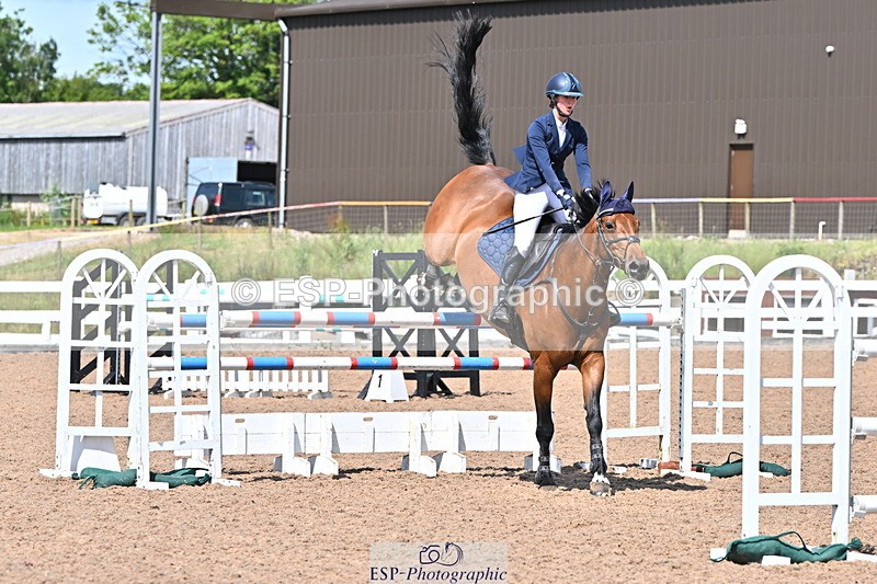 240619A-153602-00879 - Cls 5 Snr Foxhunter and 1.20m Open
