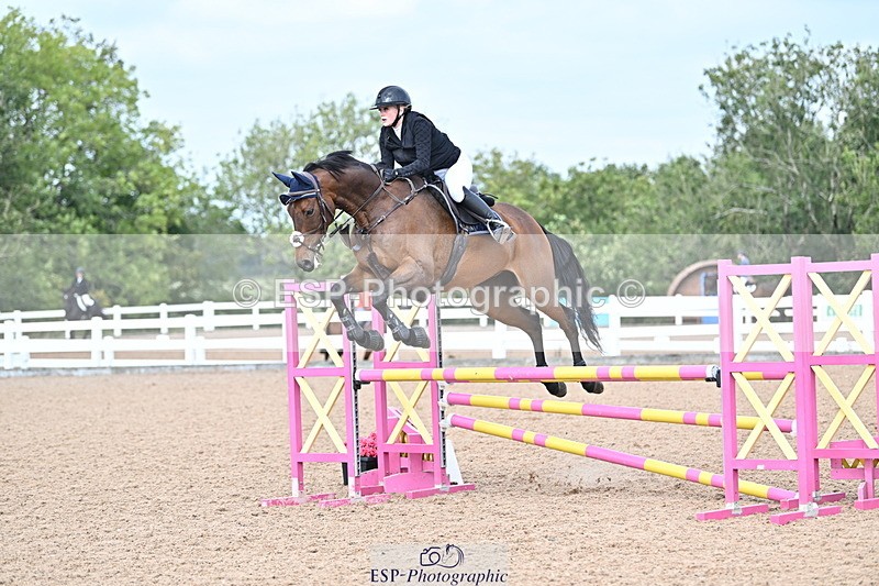 241004A-123429-01918 - Fri 09 95cm Amateur Quals