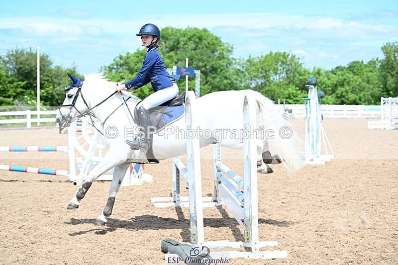 240609A-120537-04410 - Cls 23 Pony Intro 70cm