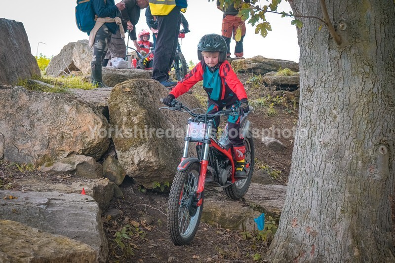 DSCF0448 - Ripon MC Trial 27/09- kids