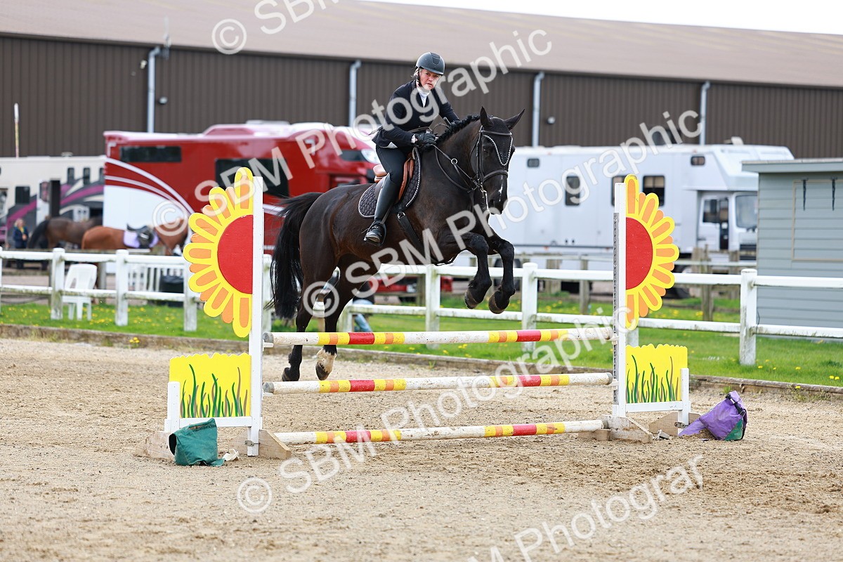 SBM_001933 - class 8 - Senior British Novice - 90cm