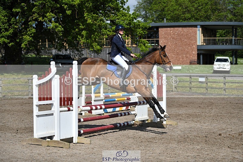 230512-103250-00543 - Cls 10 Snr 85cm Schooling