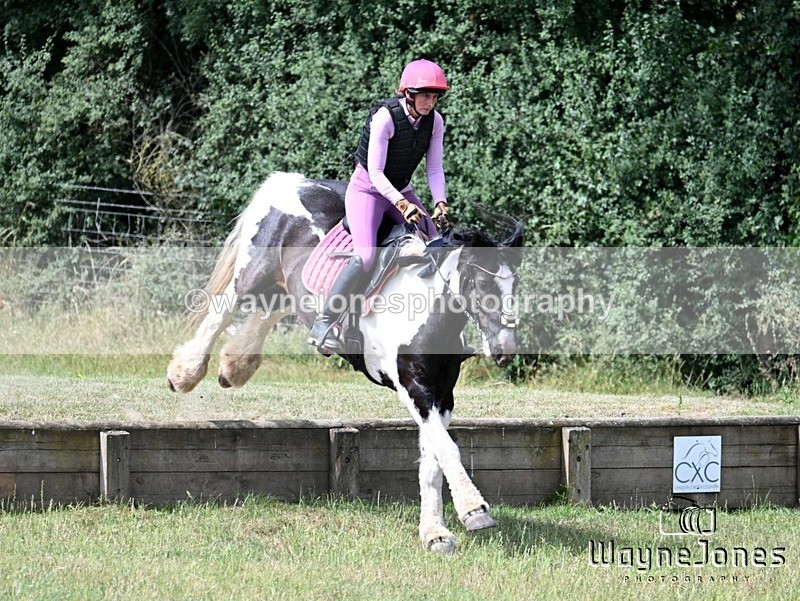 WJ7_9367 - Kellie Jade Ellie XC training with Kelly Harris 28-06-26