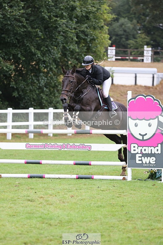 250830A-145930-07169 - Cls 16 Snr Newcomers and 1.10m Open