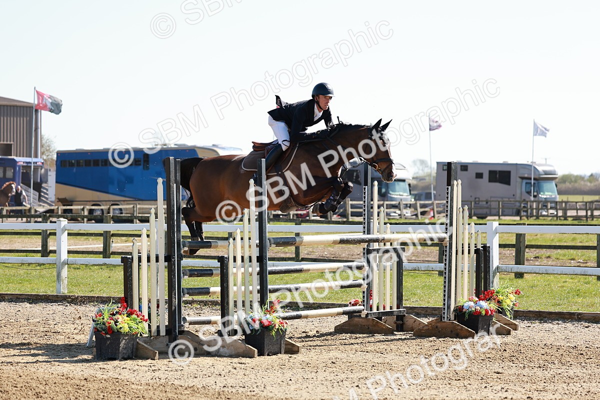 SBM_004719 - Class 18 - Senior Foxhunter - 1.20m