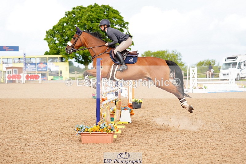 240526A-111524-07773 - Cls 26 Chard Equ 1.05m and 1.10m Grand Prix