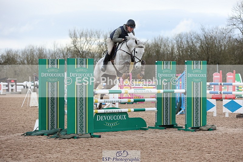 240223A-124030-01165 - Cls 5 Newcomers and 1.10m Open