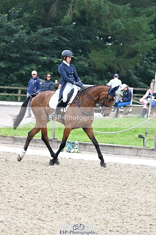 260528A-111341-03571 - G-710-Alexandra.Knowles