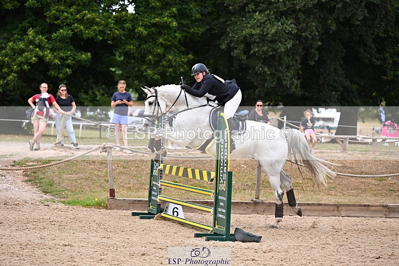 250802A-122736-03002 - A-037-Abbie.Winters-HECTOR.HOF.TEN.ZOETENDAELE.D.19