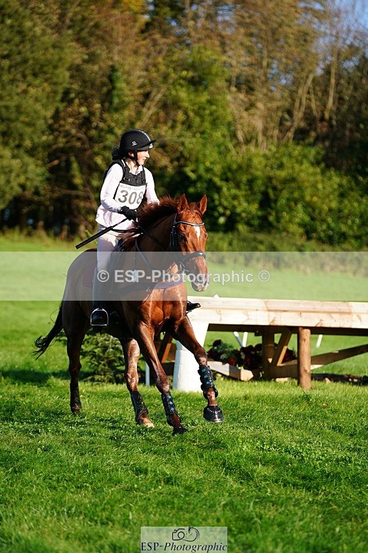 241026-095632-11240 - 308-Rachel.Lawson-RED.STAG