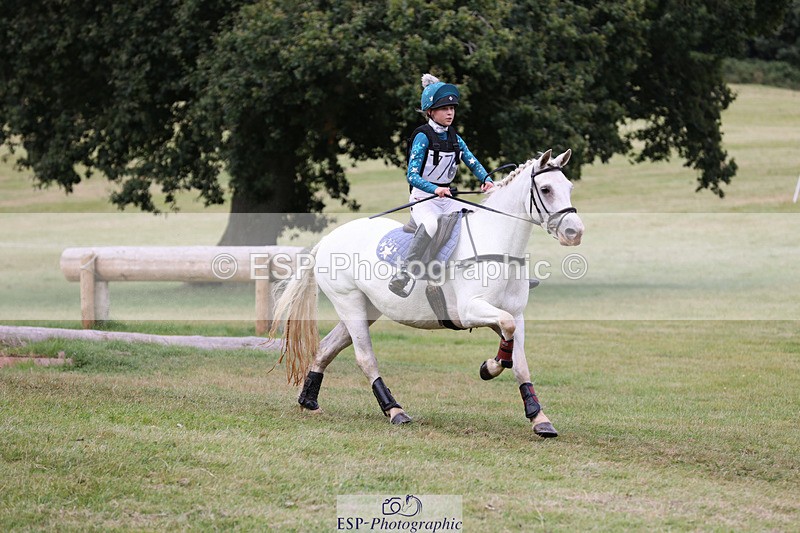 240825X-165737-37837 - 80cm XC 16.30 to 17.30