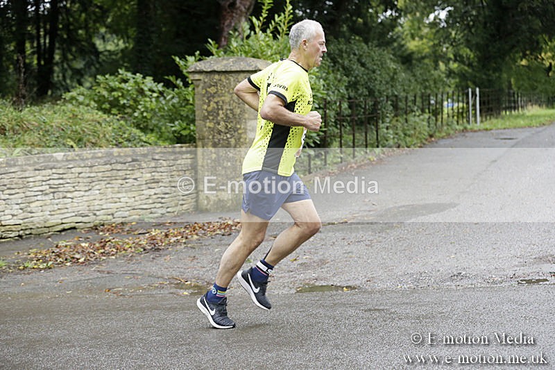 CAD131019-0221 - Cadence Events Grittleton 10km 13/10/19