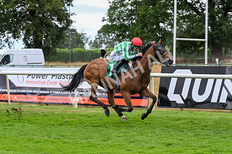 070826-Race 5-Master Vintner-1995 - Race 5 16.10pm William Hill, Market Place, Thirsk Handicap