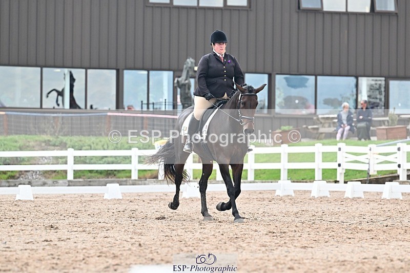 250907-134447-08571 - 013-Mairead.DolanBelperhill.Aint.She.Sweet