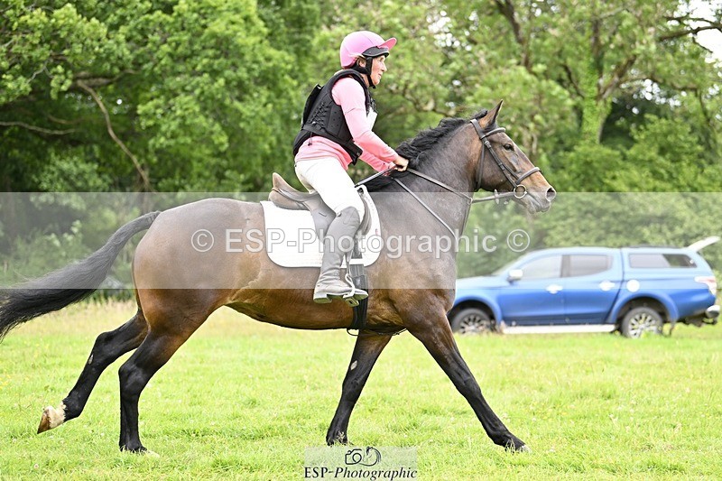 240630-154154-02757 - 711-Susan-Joy_Keeping-Penpont_Long_Tall_Sally