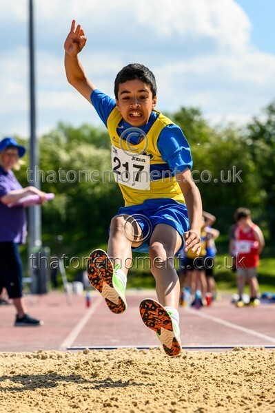 West25Sat-919378 - Field Male