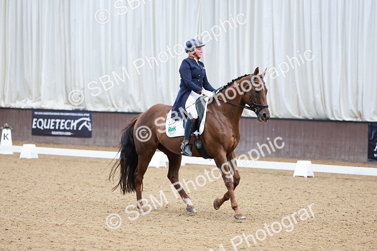 SBM_015571 - Class 5 - FEI INT II - 15.48-17.00