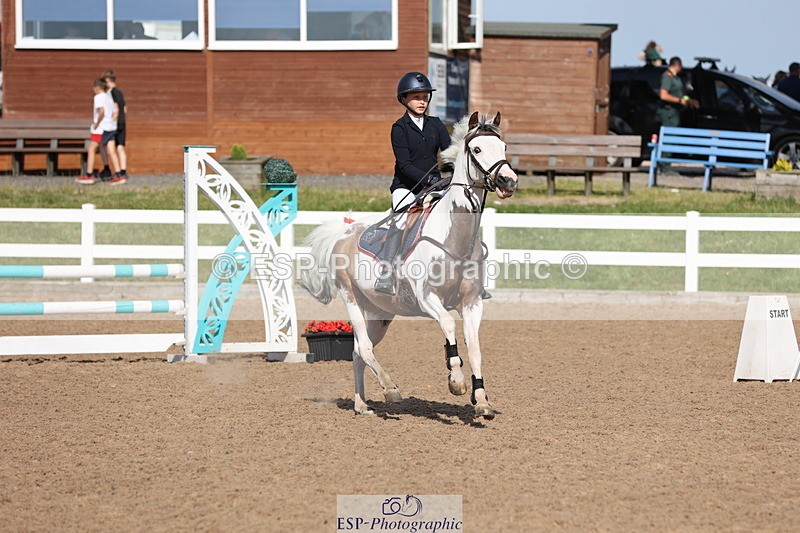 240629A-171743-08320 - Cls 13 Stepping Stones 128cm + 138cm