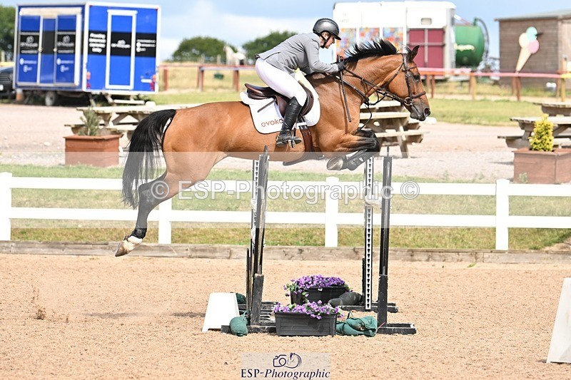 250723-154037-01189 - Cls 6 Foxhunter and 1.20m
