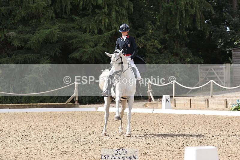 250809A-105130-02707 - 018-Lily.LaughtonEquador.MT