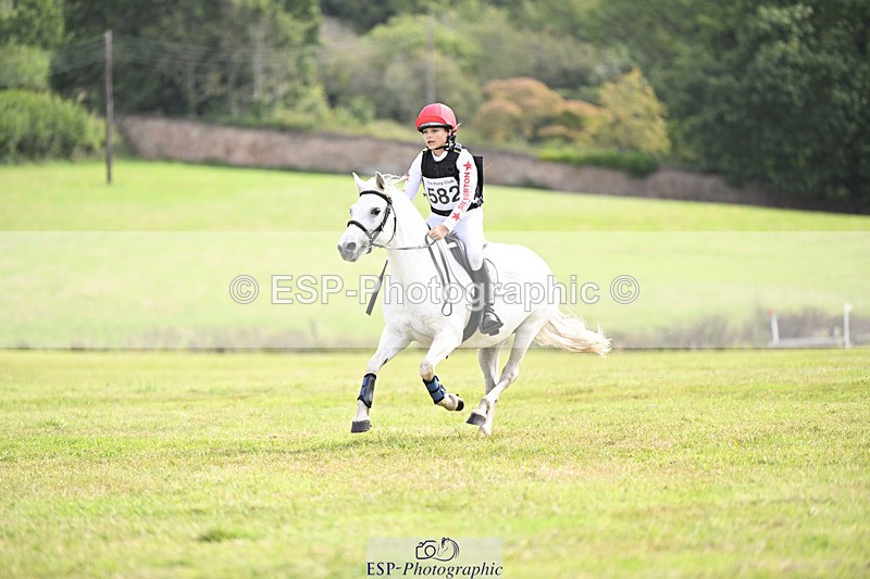 240825X-105205-31448 - 70cm XC 10.00 to 11.00