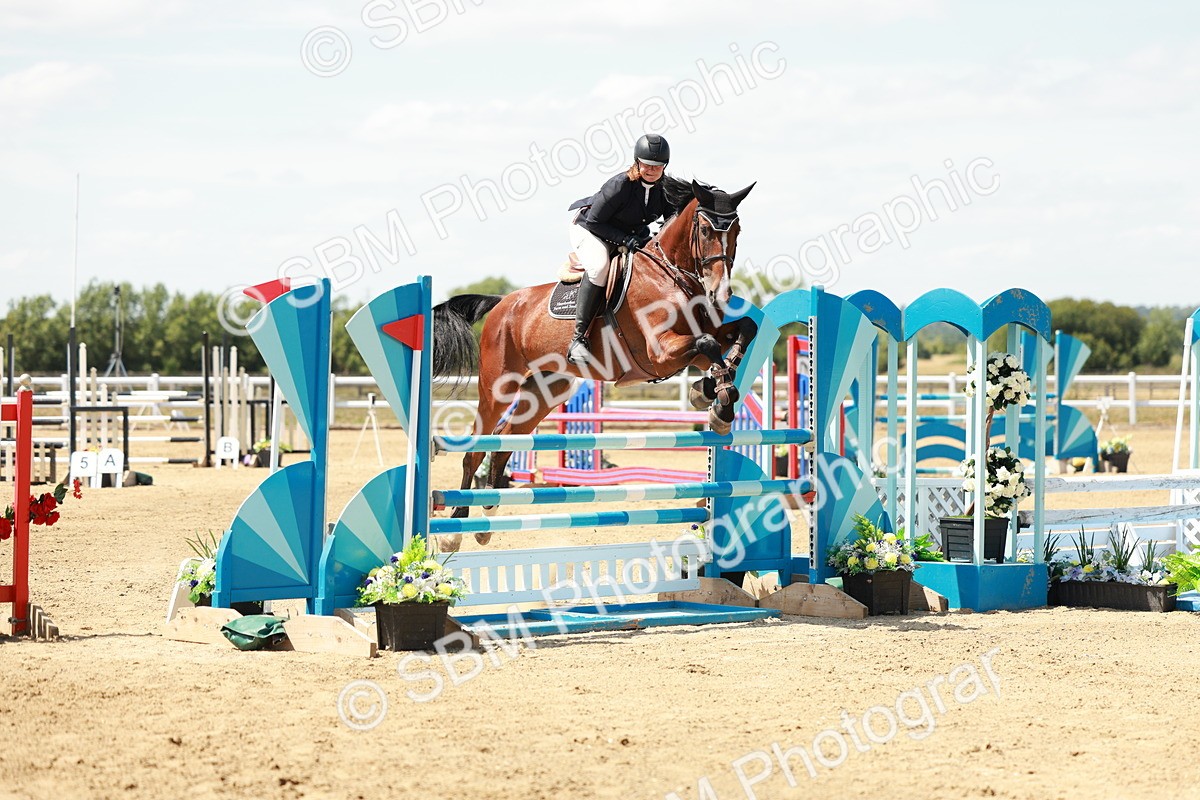 SBM_007467 - Class 3 - Senior Newcomers - 1.10m Open