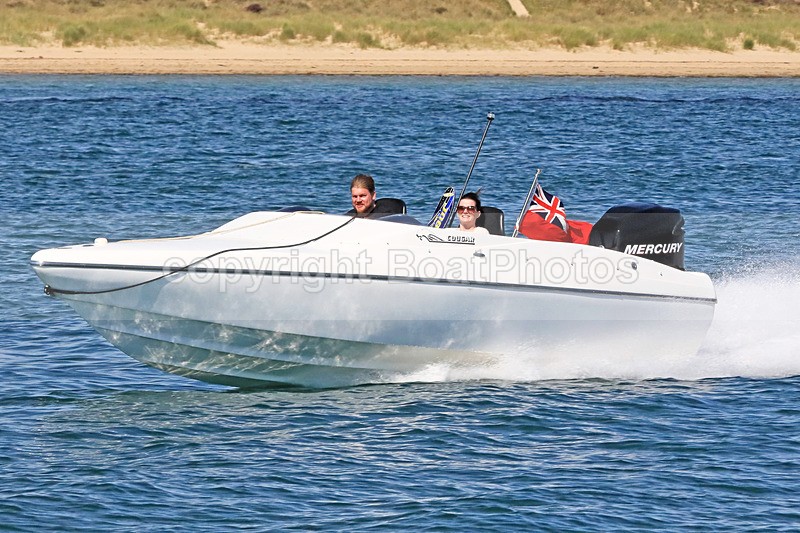 170813 UNNAMED COUGAR 1Y3A2804 1 - Speedboats