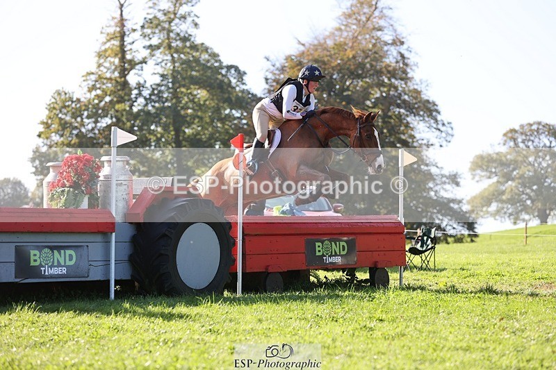 241026-111412-12257 - 370-Emma.Tamblyn-COOL.JET.II