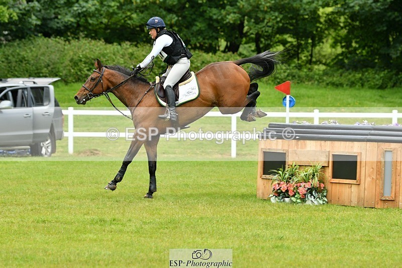 230528-150409-18363 - 487-MGH_GRAFTON_STREET-Pippa_Funnell-XC