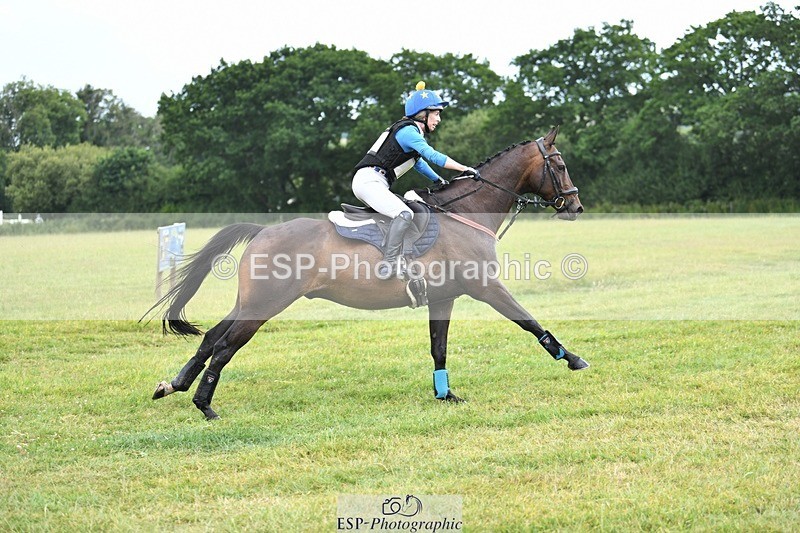 230625-103523-01109 - XC 90cm 9.45 to 11.00