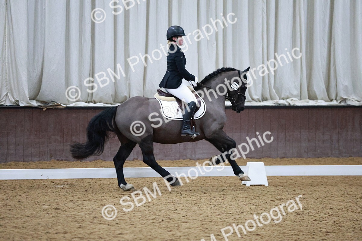 SBM_000566 - Class 7-6 - Novice 3-Novice 2