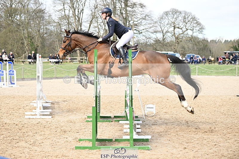 250322A-121815-02589 - Cls 19 Snr Disc & 1.00m Open