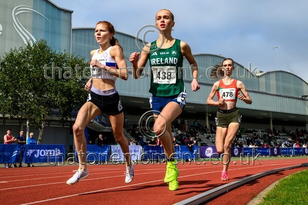 Nat26SUN-817700 - Track Female