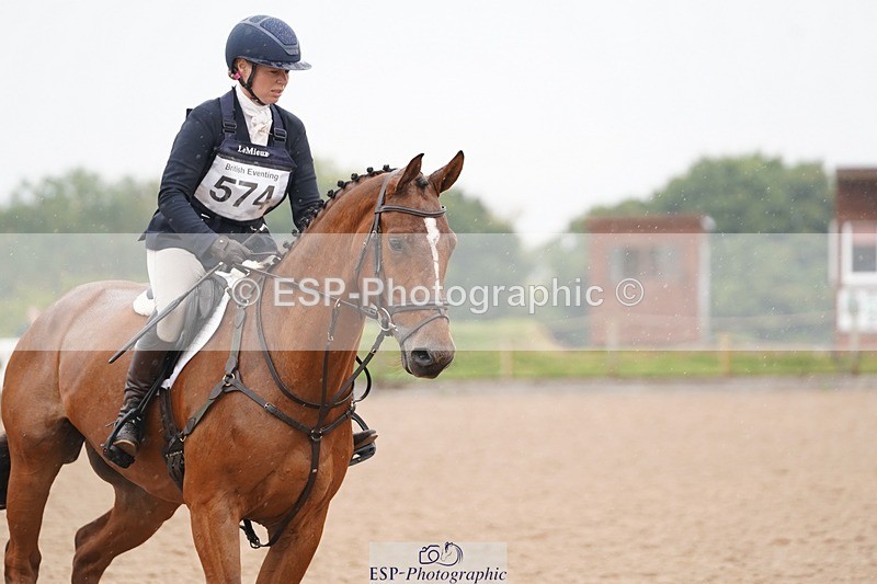 240901A-145338-10175 - 574-Hannah.Smith-NIVARN.A