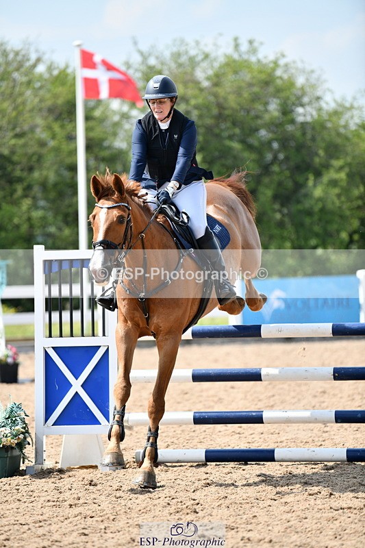 240512A-145921-19230 - Cls 43 95cm National Am Quali