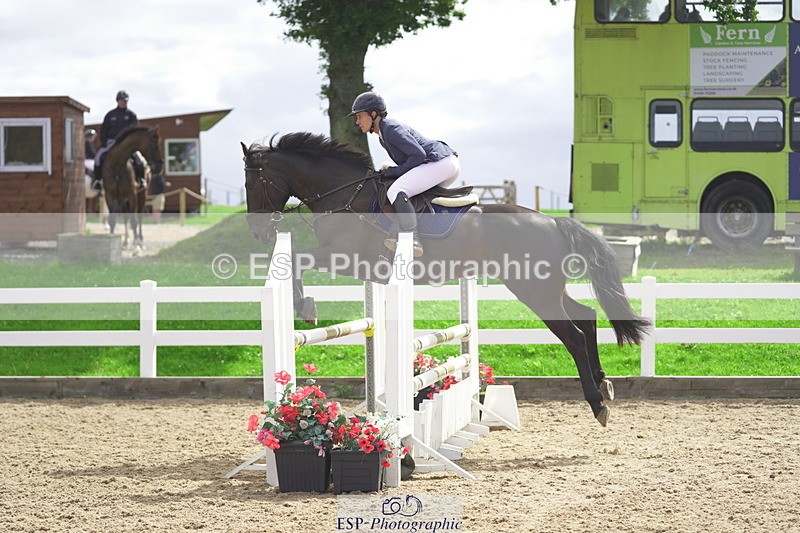 230729A-105700-04696 - Cls 21 Discovery & 1m Open