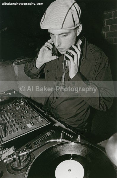 104 dj pale - DNB: MCR