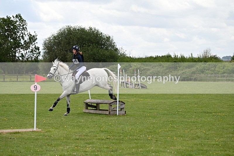 WJ6_3570 - Class 5 80cm Pairs