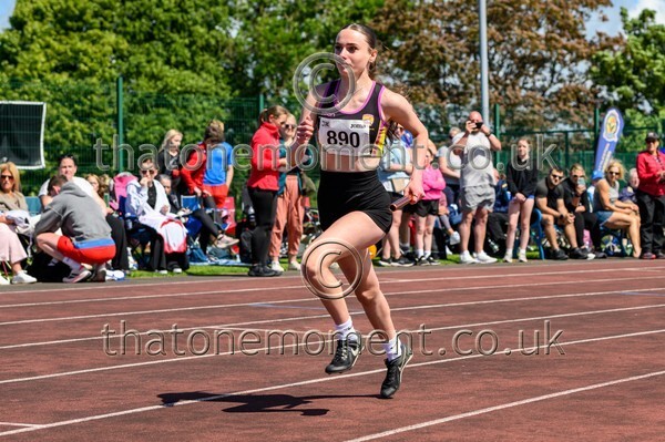 Relays26-914484 - Female Set One