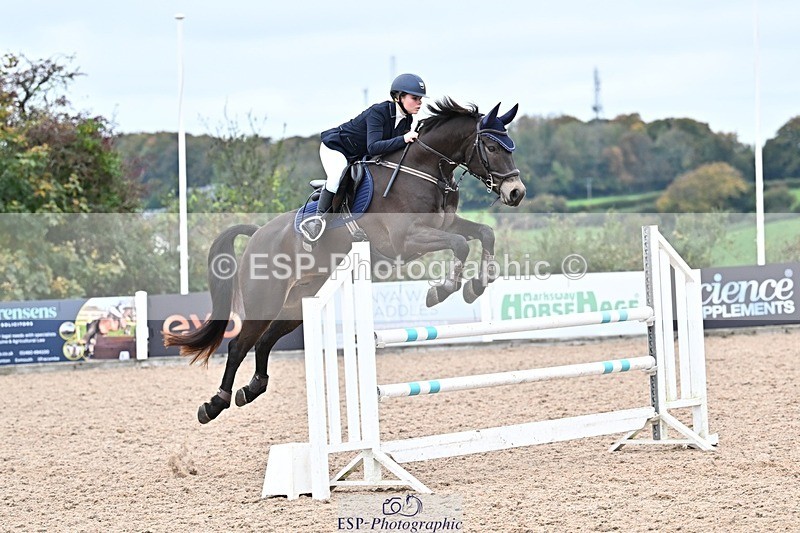 251015-133638-00612 - Cls 4 Newcomers and 1.10m Open