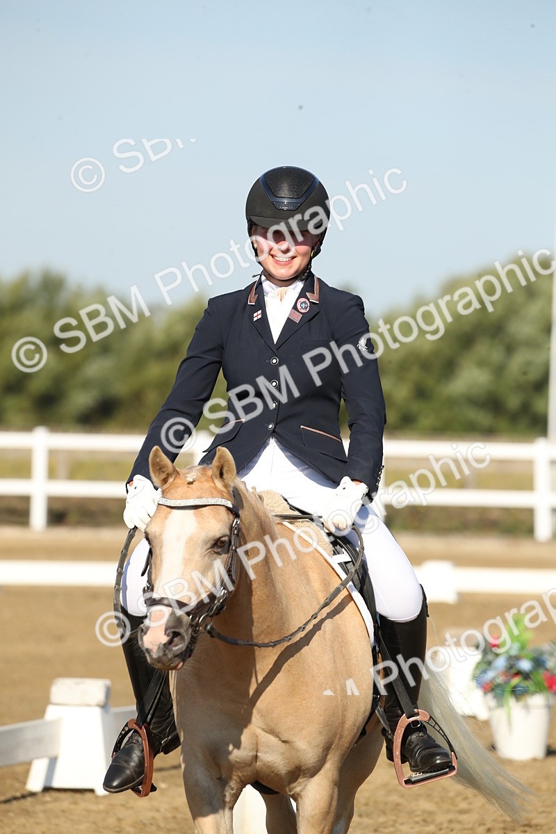 SBM_004471 - Class 11 - Novice 5 - 9.0010.03