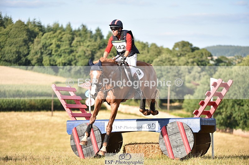 250802A-182700-09181 - J-442-Will.van.Ufford-BALLYRATH.SLIGO