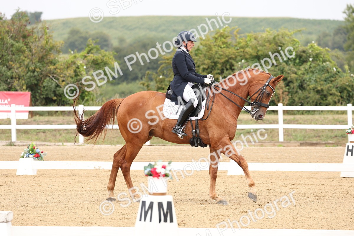 SBM_007051 - Class 9 - FEI INT I - 13.37-14.33