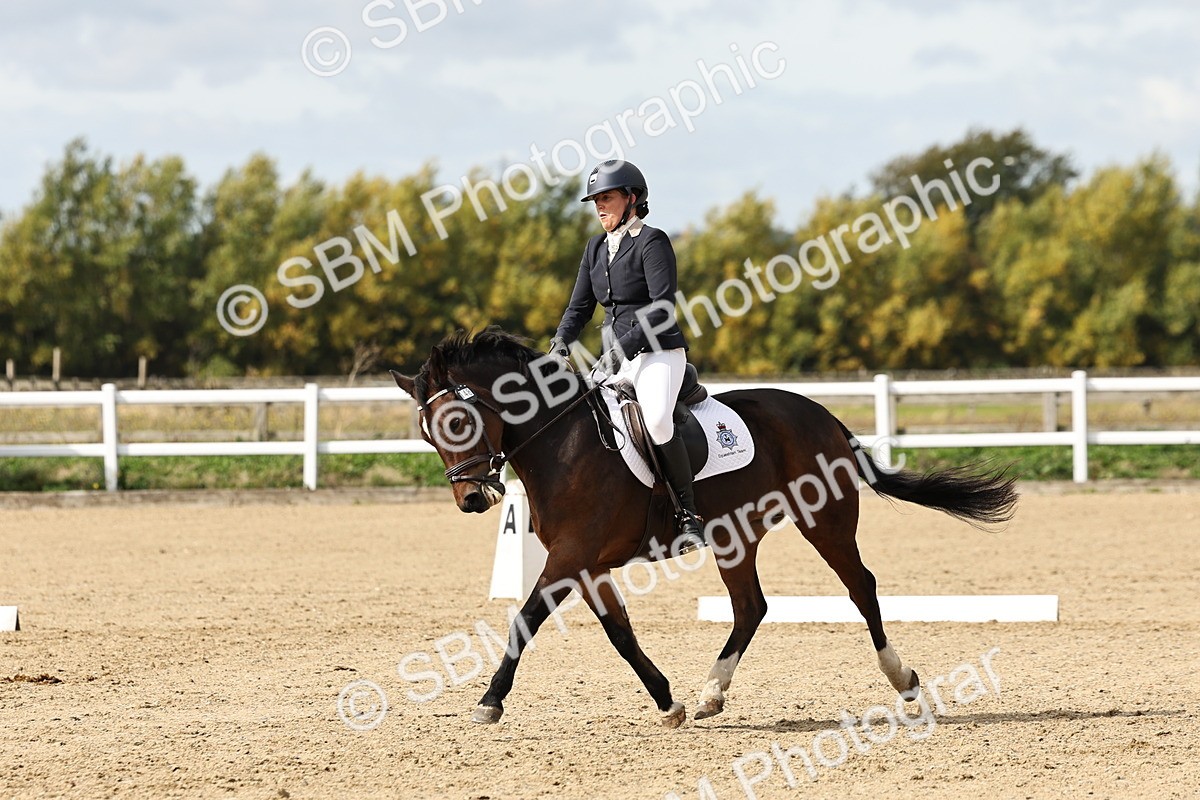 SBM_004671 - Class 69 - Novice 2